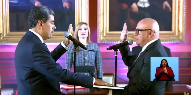 Nicolás Maduro juró ante la Asamblea Nacional