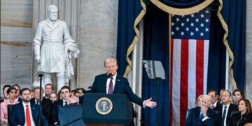 Donald Trump asume su segundo mandato y promete una «Era dorada» para Estados Unidos