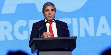 El Gobierno Nacional elimina impuestos para la compra de autos y motos