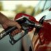 El Gobierno autorizó el autoserviciode combustible en todo el país