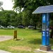 Instalan tótems solares en plazas y parques de San Miguel de Tucumán