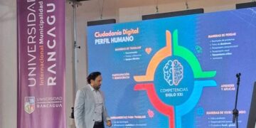 Tucumán expuso en Chile su modelo de participación ciudadana y seguridad digital