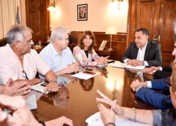 El Gobierno Provincial retoma negociaciones salariales con gremios estatales