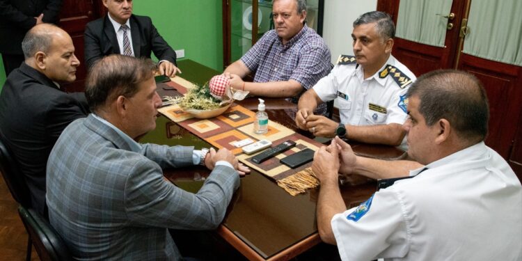 Refuerzan los controles de tránsito en San Miguel de Tucumán con operativos conjuntos entre el municipio y la policía