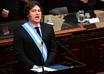 Milei en la mira tras el escándalo cripto: Denuncias penales y pedido de juicio político sacuden su gobierno