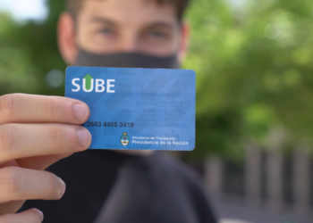 Arranca la entrega gratuita de tarjetas SUBE para alumnos en San Miguel de Tucumán