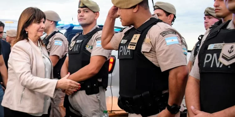 El Gobierno Nacional confirmó un aumento salarial para policías, gendarmes y otras fuerzas de seguridad