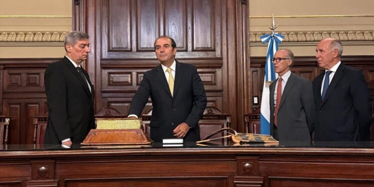 Manuel García Mansilla juró como juez de la Corte Suprema de Justicia