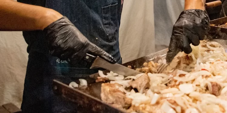 Cocina con identidad Tucumana: La Plaza Temática se llenará de sabores los jueves de febrero