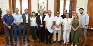 El Gobierno provincial acordó una recomposición salarial con médicos del Estado
