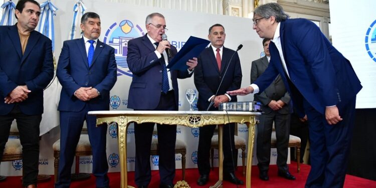 Jaldo tomó juramento a nuevos funcionarios del Poder Ejecutivo Provincial