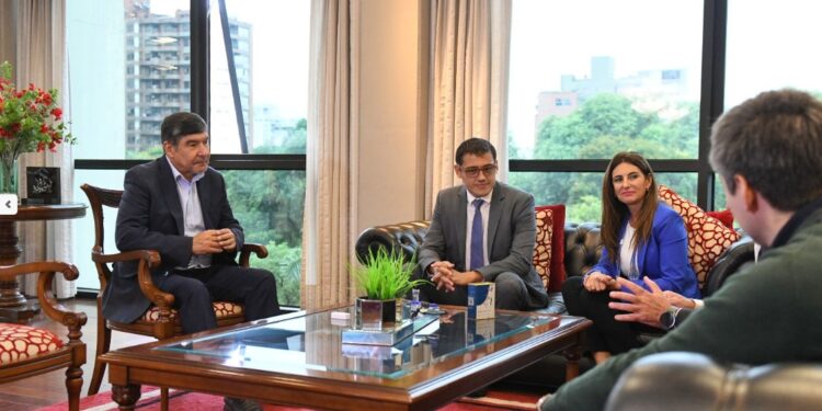 En la Legislatura se realizó una reunión para impulsar el desarrollo urbano en Tucumán