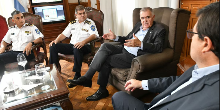 Amenazaron al Gobernador Osvaldo Jaldo, a un juez y tres fiscales: Hay 97 detenidos