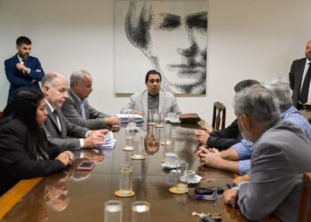 Rechazan el pedido de destitución contra el ministro fiscal