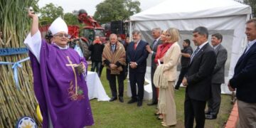 Jaldo encabezó el inicio de la zafra 2025 y busca un acuerdo clave con los ingenios