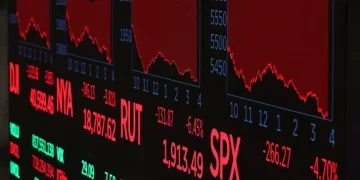 Fuerte caída de acciones argentinas en Wall Street y suba del riesgo país