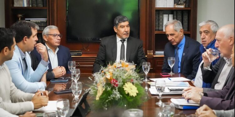 Tucumán avanza hacia una nueva ley de energías renovables