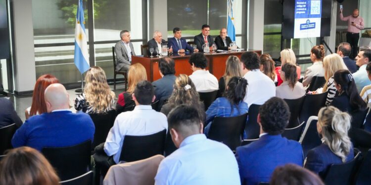 La Legislatura lanzó una Escuela de Formación Política y de Gobierno
