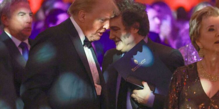 El Congreso de EE.UU. insta al Tesoro a respaldar a la Argentina en las negociaciones con el FMI