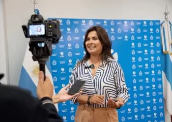 La Cámara de Comercio destacó la entrega gratuita de la SUBE a empleados del sector