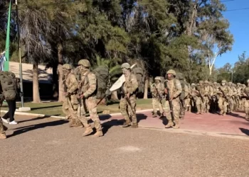 El Gobierno relanza el Servicio Militar Voluntario con formación en oficios para jóvenes de 18 a 28 años