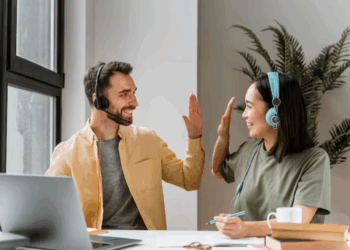 Una nueva era para la traducción simultánea: Presentan un sistema que permite conversaciones multilingües en tiempo real