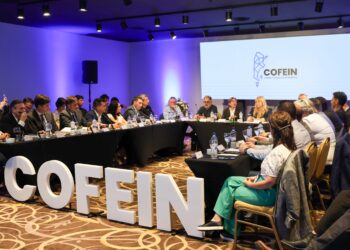 Intendentes de todo el país celebran la creación del COFEIN y llaman a defender la autonomía municipal