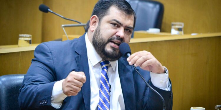 Ficha Limpia: «Evitar la sanción de la Ley, es la vieja política haciendo de las suyas, aunque venga con motosierra», dijo Federico Romano Norri