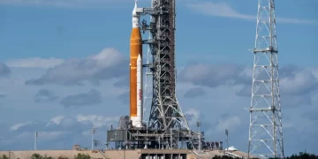 Trump redefine la carrera espacial: Recortes a la NASA y mas protagonismo para SpaceX