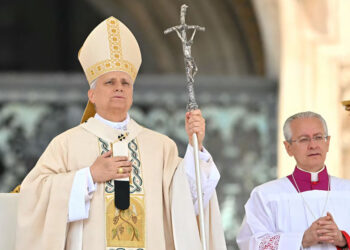 León XIV asume el trono de San Pedro con un llamado a la unidad y la reconciliación