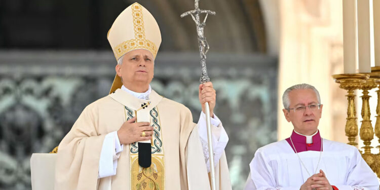 León XIV asume el trono de San Pedro con un llamado a la unidad y la reconciliación