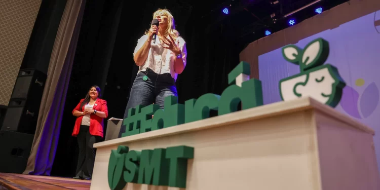 Docentes tucumanos finalizaron un curso ambiental y serán multiplicadores del cambio