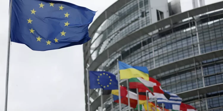 La Unión Europea se alinea con la OTAN y acuerda elevar su gasto en defensa al 5% del PBI para 2035