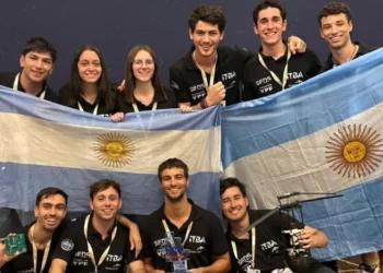 Diez estudiantes argentinos ganaron el Mundial de Ingeniería Aeroespacial de la NASA