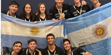 Diez estudiantes argentinos ganaron el Mundial de Ingeniería Aeroespacial de la NASA