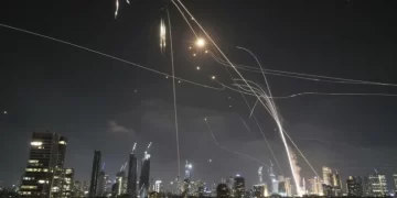 Escalada sin precedentes en Medio Oriente: Israel atacó instalaciones nucleares en Irán