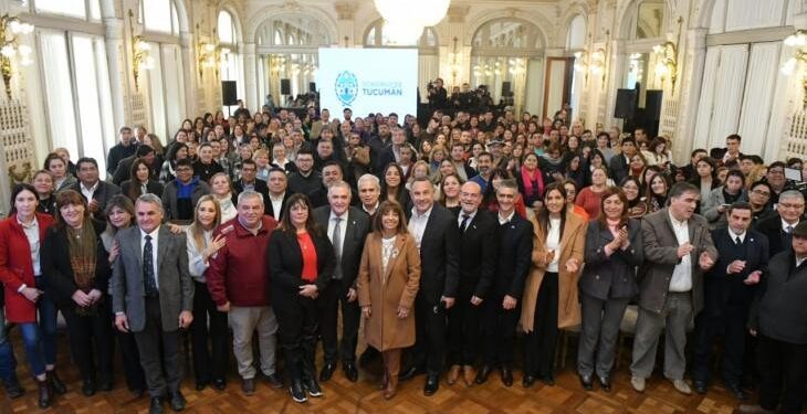 Se impulsan cuatro leyes clave para la docencia tucumana: Titularización masiva y desconexión digital