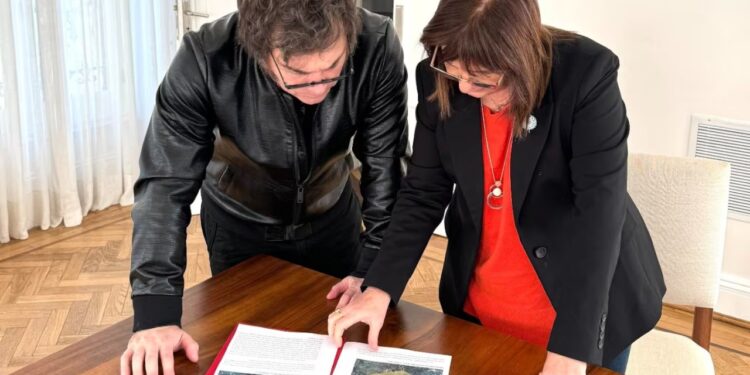 El Gobierno busca dónde detener a Cristina Kirchner hasta que se defina su prisión domiciliaria