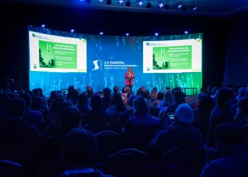 La Municipalidad de Capital expuso su plan ambiental en un foro sobre innovación sostenible