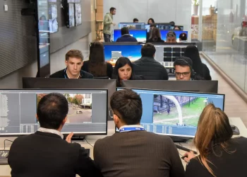 Visualizadores del COMM se capacitan en IA para operar nuevas cámaras de seguridad en San Miguel de Tucumán