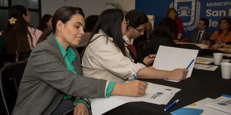 El CES Joven puso en agenda la salud mental en los adolescentes y jóvenes Tucumanos