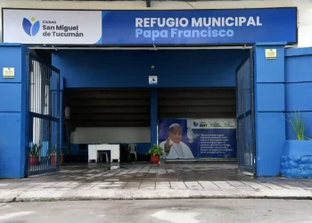 Ola polar en Tucumán: El Refugio Municipal funciona las 24 horas para asistir a personas en situación de calle