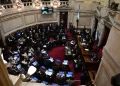 El Senado aprobó el aumento de jubilaciones en una sesión polémica y sin presencia del oficialismo