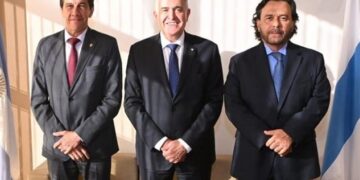 Gobernadores del NOA reclaman al Gobierno nacional mayor equidad en la distribución de los ATN