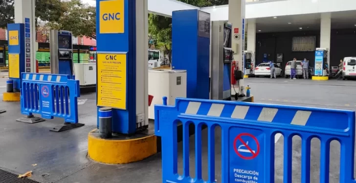 Tras una semana crítica, se levantaron las restricciones al gas para industrias y estaciones de GNC