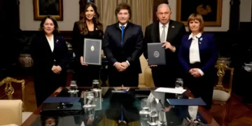Argentina avanza hacia el ingreso al programa que permitirá viajar a Estados Unidos sin visa