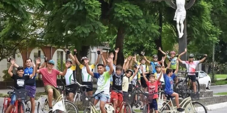 Tafí Viejo celebra el 9 de julio con una bicicleteada familiar por la Patria