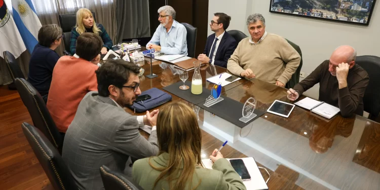 Se gestiona financiamiento internacional para obras hidráulicas en la Capital