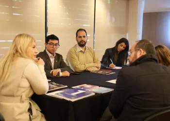 Chahla recibió a FOPEA y abordaron el estado de la libertad de expresión en Tucumán