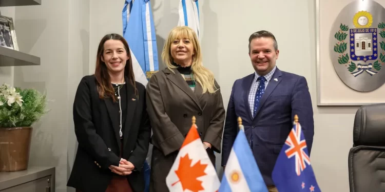 San Miguel de Tucumán busca proyectarse al mundo: Chahla recibió a diplomáticos de Canadá y Nueva Zelanda